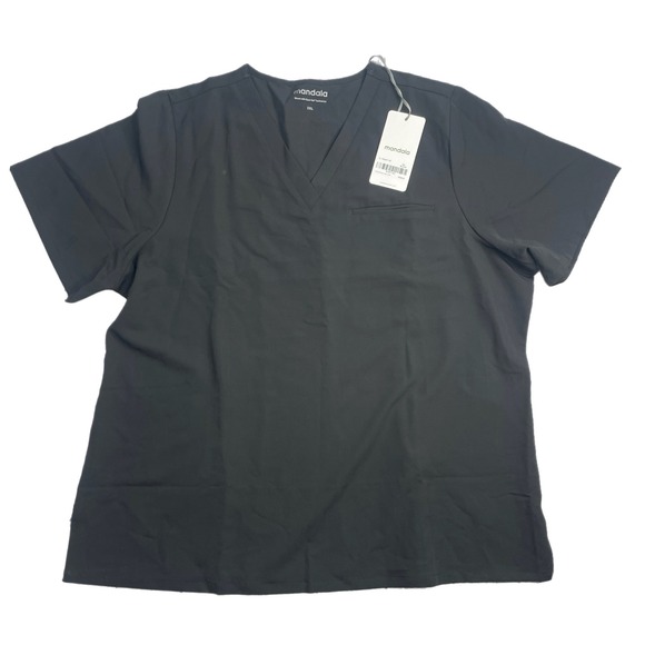 Mandala women's scrub top 2xl black NWT new imperfect - Picture 1 of 3